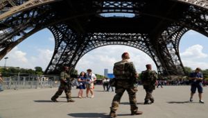 بريطانيا تحذر من خطر تعرض ملاعب كأس أوروبا في فرنسا لاعتداءات