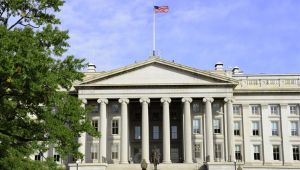 وزارة الخزانة الأمريكية: معاقبة شركة صرافة يمنية ومالكيها لمساعدتهم القاعدة