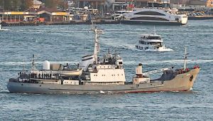 غرق سفينة تجسس روسية في البوسفور
