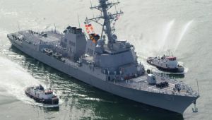 هجوم الحوثيين على المدمرة الأمريكية "ماسون" يدفع واشنطن لاستخدام سفن حربية أكثر حداثة