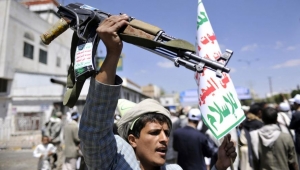 حرب الحوثيين على القطاع الخاص.. تدمير ممنهج لصالح الاقتصاد الطفيلي (تقرير)