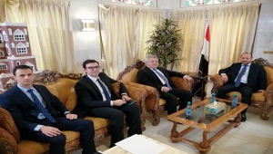 اليمن يبحث مع تركيا تخصيص منح للدراسات العليا وفتح معهد للغة التركية