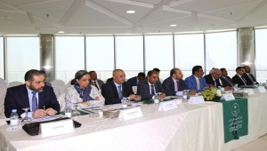 مفاوضات سرية.. وفد حوثي يلتقي قيادات سعودية عليا في الرياض