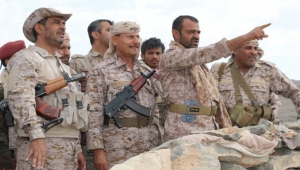 هادي يعين بن عزيز رئيساً لهيئة الأركان