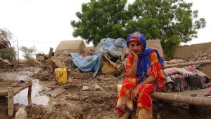 في اليوم العالمي للعمل الإنساني.. واقع معقد وصعوبات كثيرة واستمرار المعاناة في اليمن (تقرير)
