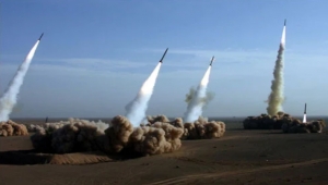 استشهدوا بصواريخ الحوثي.. فريق أمريكي إسرائيلي لمحاربة الصواريخ الإيرانية (ترجمة خاصة)