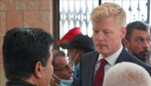 المبعوث الأممي يغادر عدن بعد فشله الالتقاء بقيادة المجلس الرئاسي