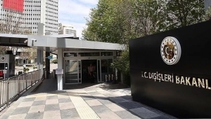 ألمانيا تفرج عن صحفيين تركيين اعتقلتهما لساعات بعد استدعاء أنقرة لسفيرها