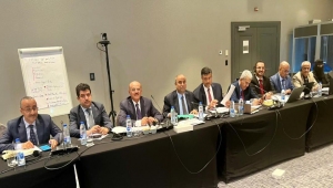 المركزي اليمني يحذر البنوك من تأخر نقل مقراتها إلى عدن ويبحث مع "النقد الدولي" الإصلاحات الاقتصادية