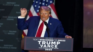 ترامب يستعد لعرض أسلحة على السعودية بأكثر من 100 مليار