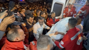 وزير بريطاني يطالب إسرائيل بالتحقيق في استهداف عمال الإغاثة بغزة