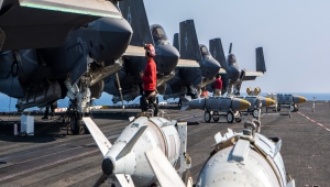 وقف ترامب الحرب ضد الحوثيين.. هل استراحة تكتيكيةٍ في حرب باتت تتجاوز جغرافيا اليمن؟ (ترجمة خاصة)