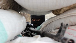 مقتل امرأة برصاص قناص حوثي في تعز