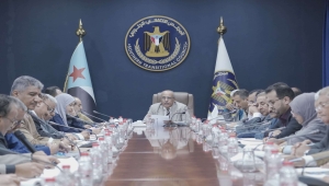 مليشيا الانتقالي تزعم أن تحسن الريال اليمني من منجزاتها وتدعو لمواصلة الإصلاحات