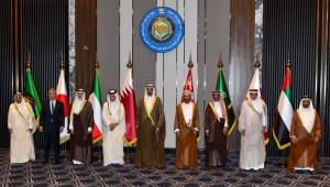 التعاون الخليجي يدعو لتقديم الدعم الإنساني لليمن ويدين تهريب الأسلحة للحوثيين