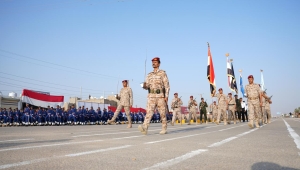 مأرب.. عرض عسكري مهيب احتفاءً بأعياد الثورة اليمنية المجيدة