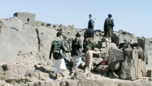 إصابة شخصين في اشتباكات قبلية في عمران