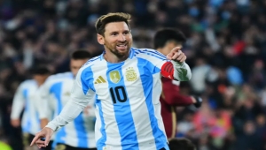الأرجنتين تقر قانونا كان سيمنع ميسي من تمثيل المنتخب