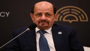 رئيس الحكومة: يوم تحرير عدن كانت لحظة فارقة أعادت للمدينة روحها ولليمن أمله