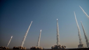 الحرس الثوري: أطلقنا 30 صاروخا باليستيا ثقيلا على إسرائيل