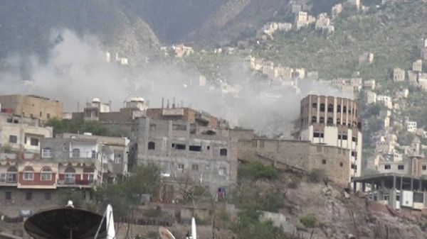 تعز: المليشيا تصعّد قصفها الهستيري على الأحياء السكنية ومواقع الجيش والمقاومة