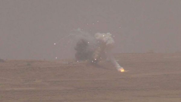 صنعاء: طيران التحالف يقصف معسكر الصمع بأرحب ومنزل يتمركز فيه الحوثيين بمديرية نهم