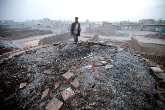 صناعة الطوب الطيني في اليمن.. بين التشييد والبناء ودمار الحرب (صور)