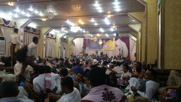 أبناء جبل حبشي يدعون اليمنيين الشرفاء للمشاركة الفاعلة في الوقفات الاحتجاجية تضامناً مع الصحفي الجبيحي