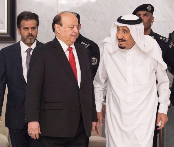 بعد لقاء ولي العهد.. الرئيس هادي يلتقي الملك سلمان