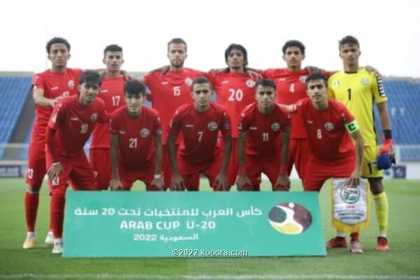 الشيخ العيسي يقدم مكافأة مالية لكل لاعبي وأعضاء بعثة منتخب الشباب