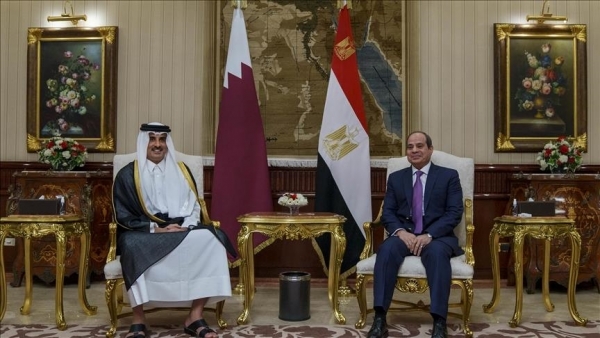 أمير قطر يبحث مع السيسي العلاقات الثنائية والوضع بغزة