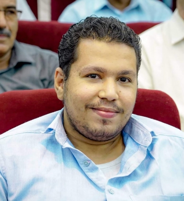 إحالة ملف الصحفي أحمد ماهر إلى الجزائية المتخصصة بعدن تمهيدا لمحاكمته