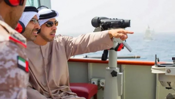 في مساعيها للسيطرة على سقطرى.. الإمارات توسع أبراج شبكة الاتصالات التابعة لها بالجزيرة