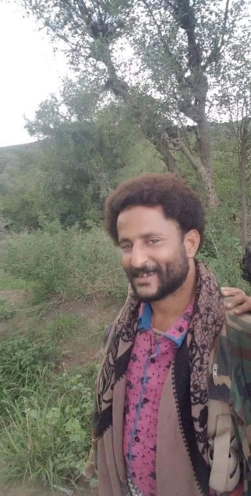 الحوثيون يرفضون تسليم جثة مواطن قتل برصاص الجماعة في إب