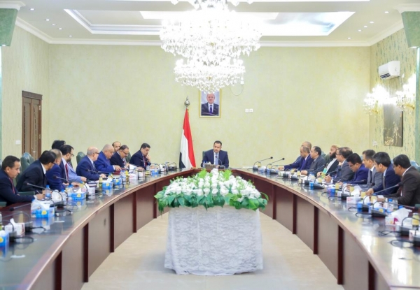 الحكومة: الركون لإمكانية رضوخ الحوثيين للسلام رهان خادع وتصاعد جرائمهم لن تمر دون عقاب