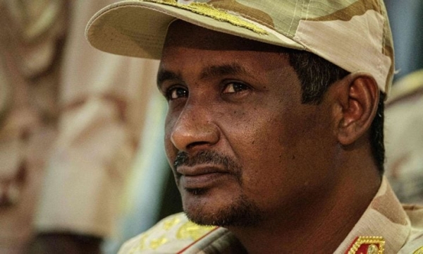 حميدتي وشقيقاه أمام محكمة مكافحة الإرهاب بتهمة قتل والي غرب دارفور