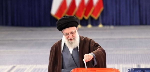 صناديق الاقتراع تفتح أبوابها في إيران لانتخاب برلمان جديد و
