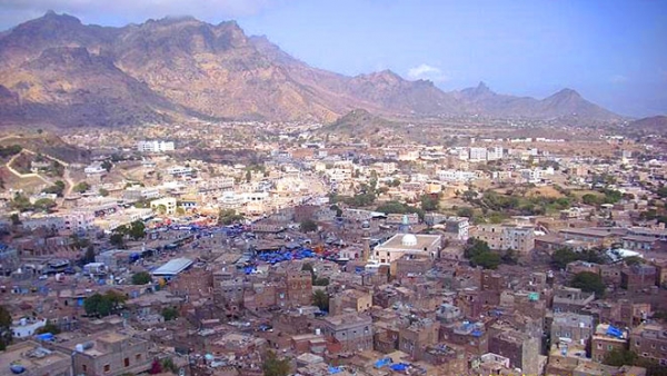 الضالع.. السلطات الأمنية توجه بمنع دخول منتجات مجموعة هائل سعيد أنعم