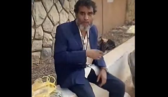 الخارجية اليمنية تؤكد متابعتها للدبلوماسي العنسي بعد سنتين من حصاره بحي سكني بالخرطوم