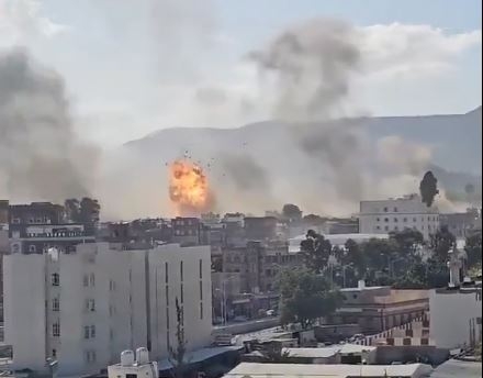 تقرير حقوقي يوثق 20 انتهاكاً جسيما للطائرات الأمريكية على صنعاء منذ مطلع العام الجاري