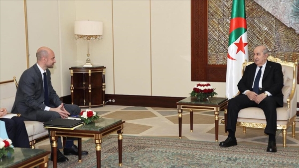 فرنسا: الجزائر تمهل 12 موظفا بسفارتنا 48 ساعة لمغادرة البلاد