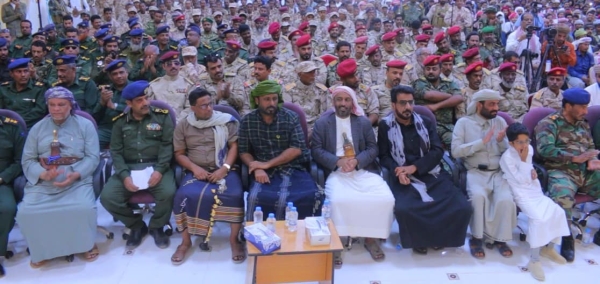 اجماع على الذكرى التاسعة لتحرير المكلا من عناصر القاعدة واحتفاء بعدة مظاهر (تقرير)