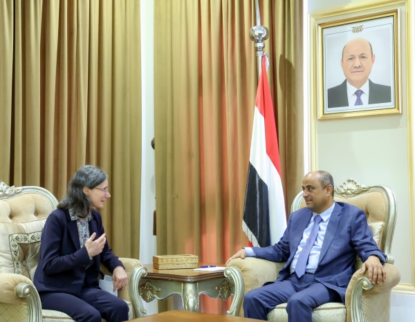 رئيس الحكومة اليمنية: نحتاج دعما دوليا لتجاوز المرحلة الحالية