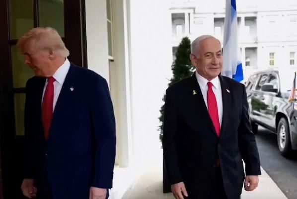 باراك: ترامب لا يعير أي اهتمام لنتنياهو