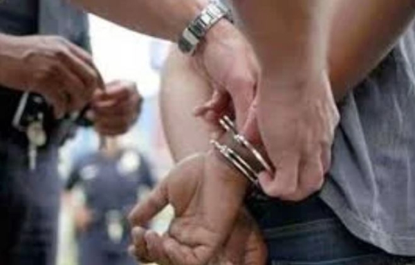 عدن.. ضبط متهمين في قضية نصب واحتيال بمبلغ 150 ألف دولار