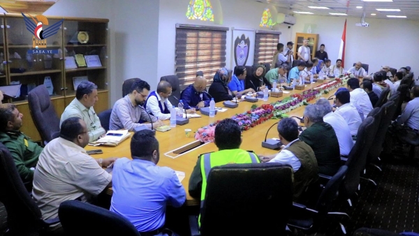 بعثة أممية تزور الحديدة لتقييم الأوضاع الإنسانية وسلطات الحوثيين تدعو لاستئناف المشاريع المتوقفة