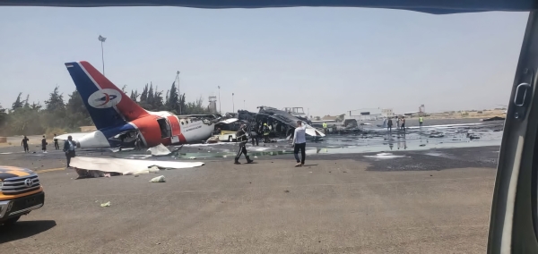 الحكومة تحمل الحوثي مسؤولية الفوضى المتكررة في ملف الحج وتدمير أسطول طائرات اليمنية