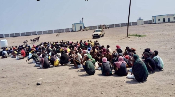 وصول 400 مهاجر أفريقي إلى ساحل شبوة