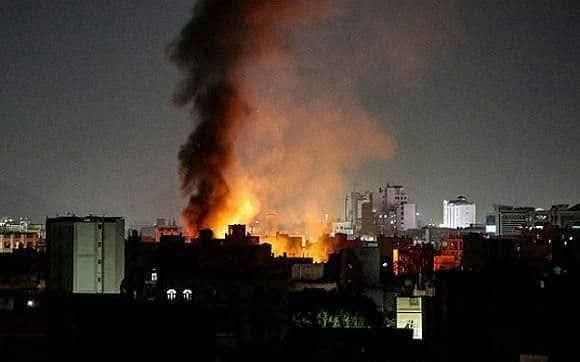 إسرائيل تعلن استهداف الحديدة وتتهم الحوثي بإستغلال المواني لنقل وسائل قتالية من إيران