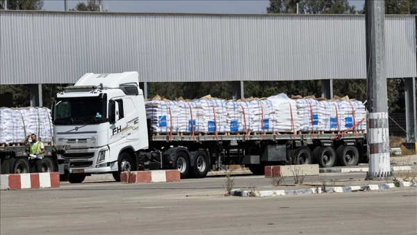 غزة تموت جوعا.. اعتراف إسرائيلي بإتلاف 1000 شاحنة مساعدات